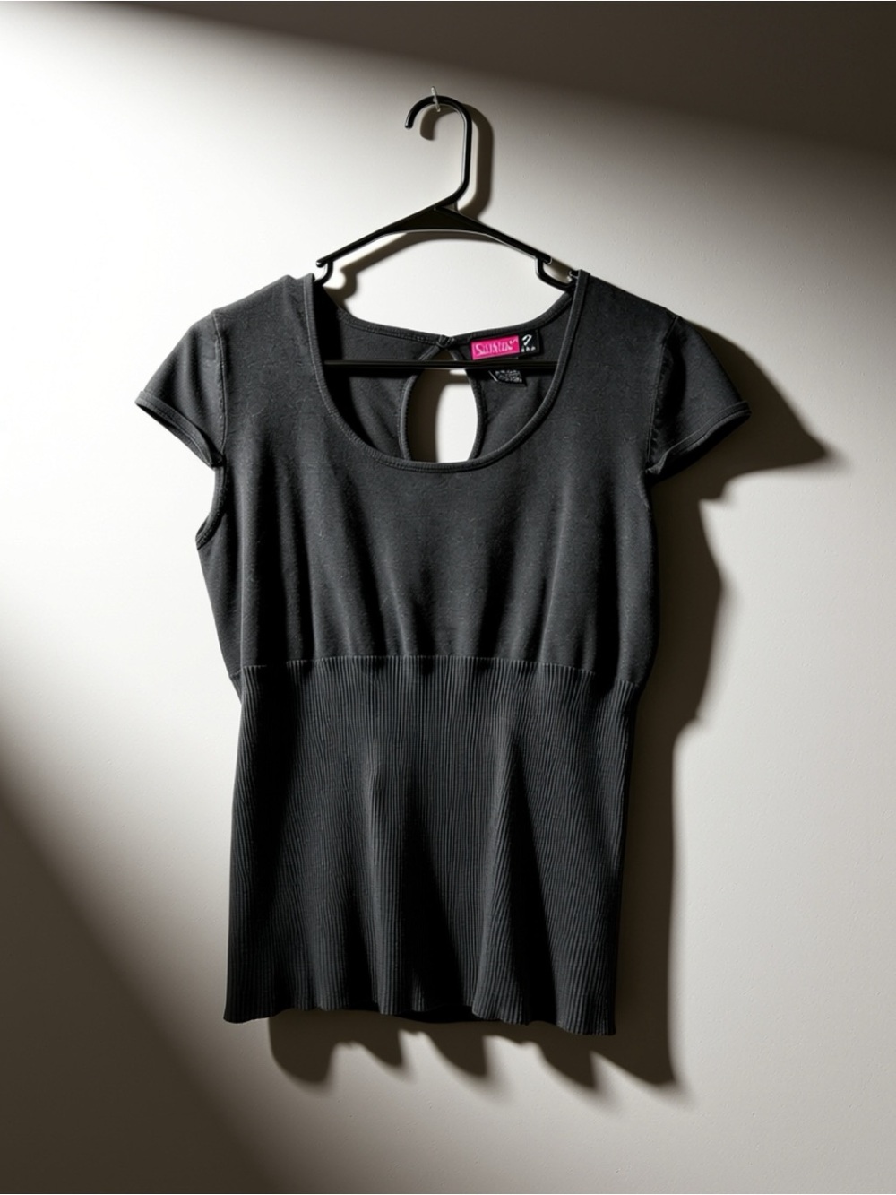 Saywhat Brand - Black Short Sleeve Scoop Neck Top - XL